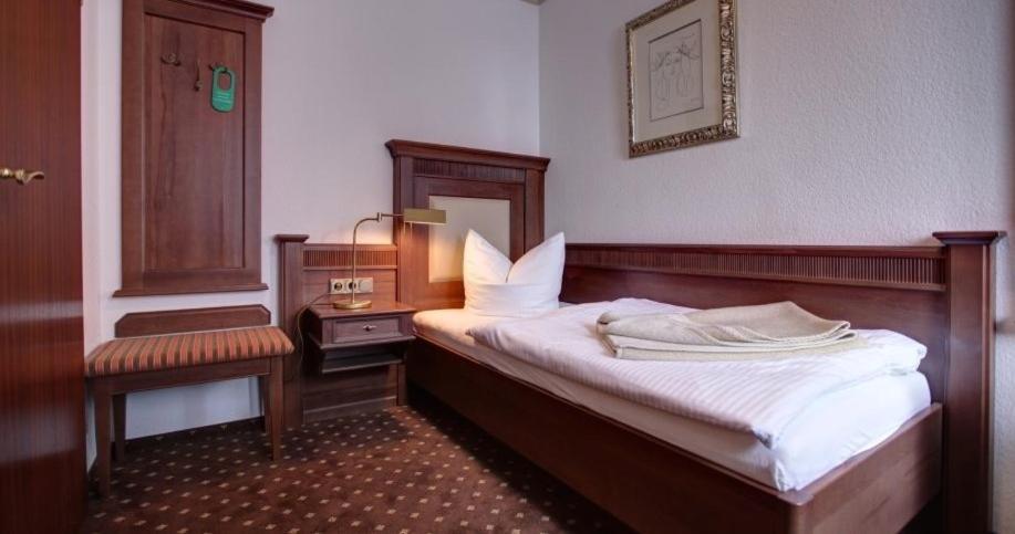 Garni-Hotel Kranich Potsdam Exterior photo